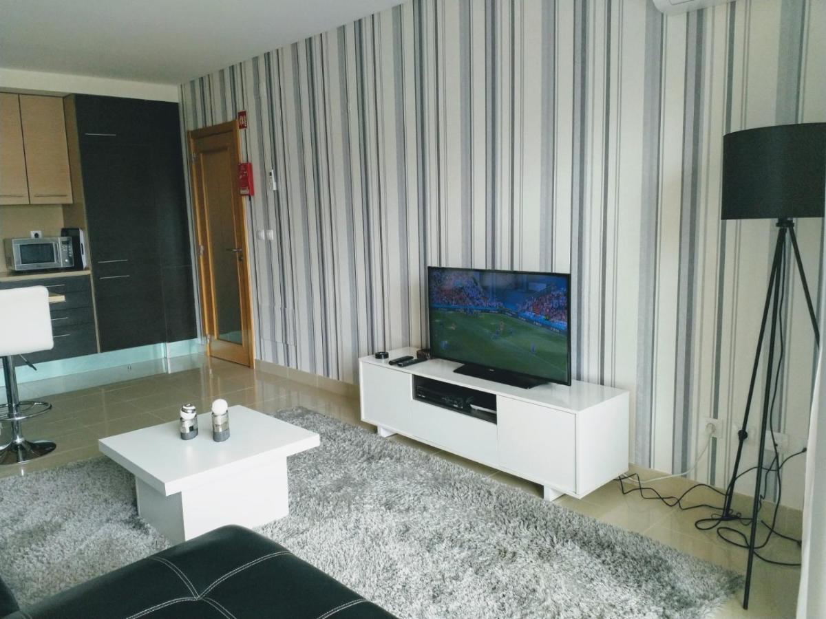 Apartamento T2 Eucalipto 2A Olhos de Agua  Zewnętrze zdjęcie