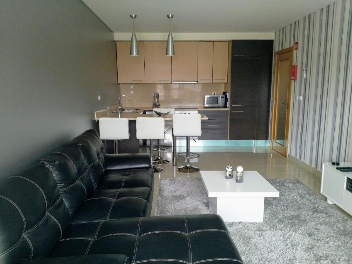 Apartamento T2 Eucalipto 2A Olhos de Agua  Zewnętrze zdjęcie