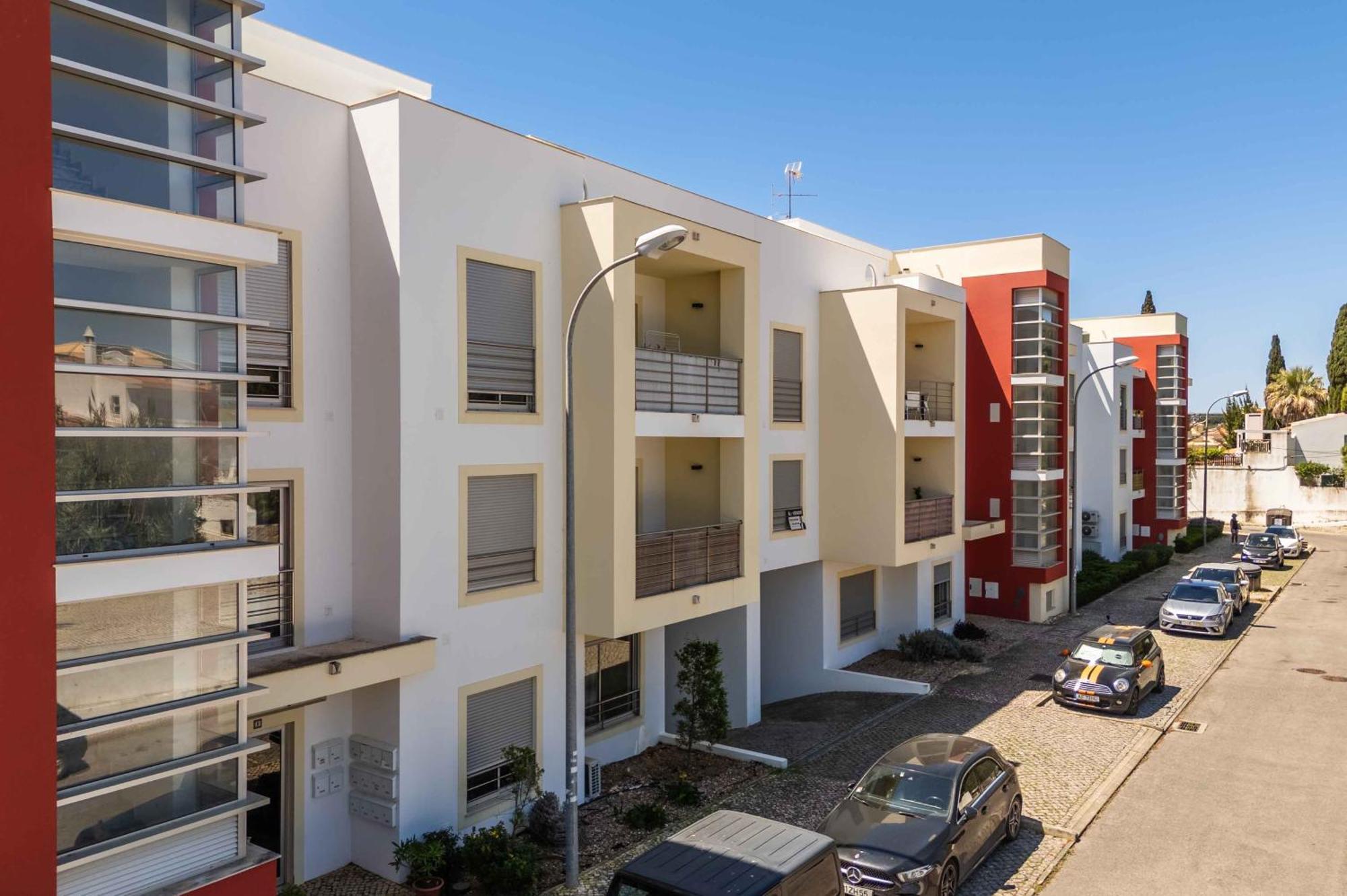 Apartamento T2 Eucalipto 2A Olhos de Agua  Zewnętrze zdjęcie